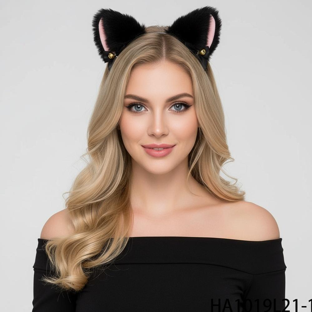 A set of 2 adorable cat-ear headbands and a bell-adorned collar, perfect for women and girls at Halloween, birthday parties, or costume parties