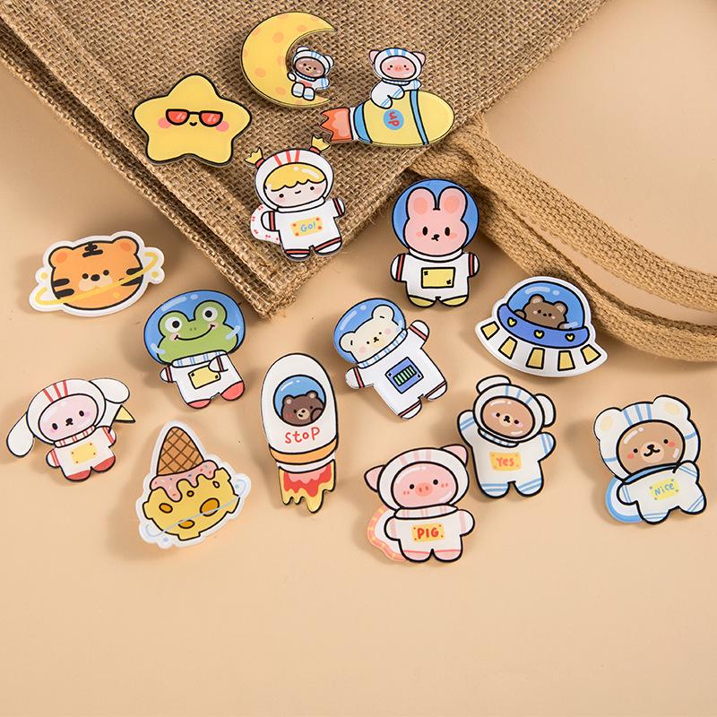 Korean Cute Cartoon Astronaut Acrylic Pin Badge
