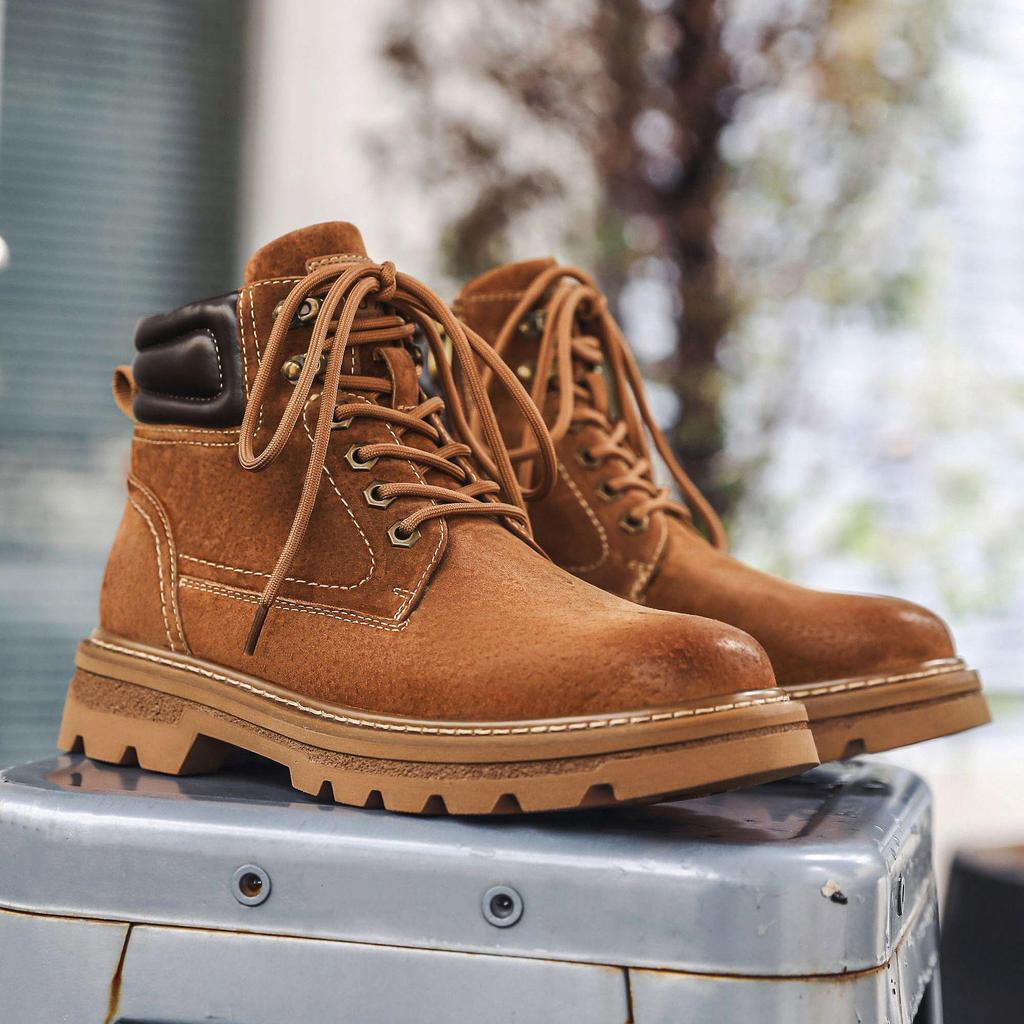 2024 Men's Genuine Leather Martin Boots: Breathable Autumn Workwear & Motorcycle Footwear for Mountaineering