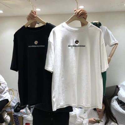 T-shirt for Women's New Summer Loose Korean Version of Small Chrysanthemum Embroidered Student Half-sleeved Top Large Size Women's Clothing