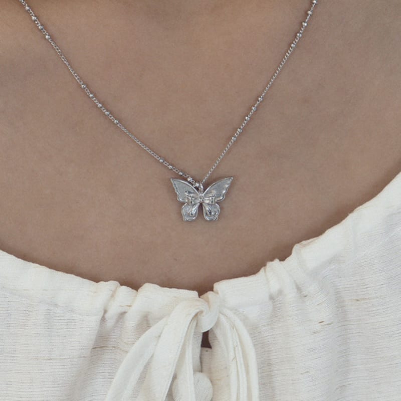 M.atur Like Butterfly Necklace 02
