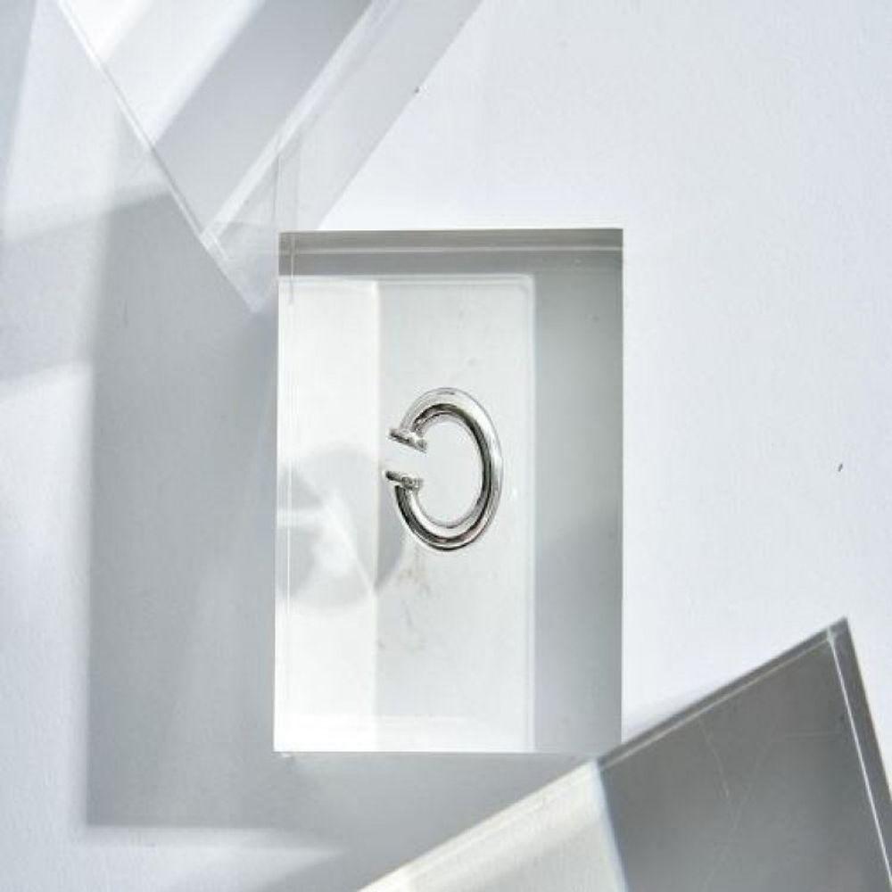 

Сміливий Круглий Кафф на Вухо 1 шт. Без Проколу Унікальні Сережки