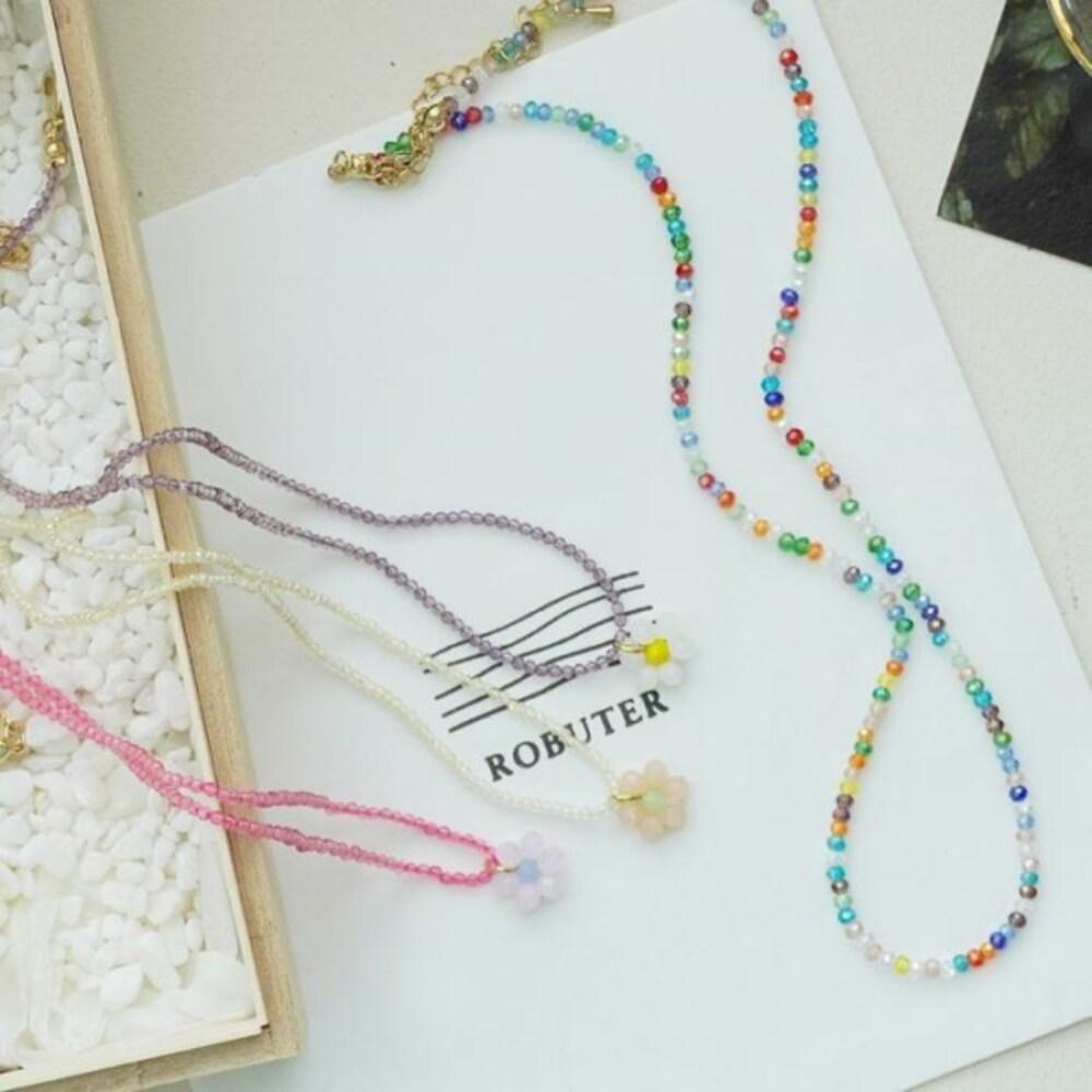 [Onoma] Onm Flower Bead Necklace 4-Piece Daisy Gemstone Color (12092747)