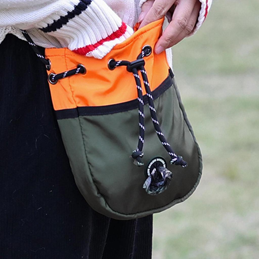 Köpek Eğitimi İçin Ödül Çantası Ödüller İçin Köpek Eğitimi Omuz Çantası Ayarlanabilir Su Geçirmez Hayvanlar Atıştırmalık Tutucu Kuru Mama Jerky İçin