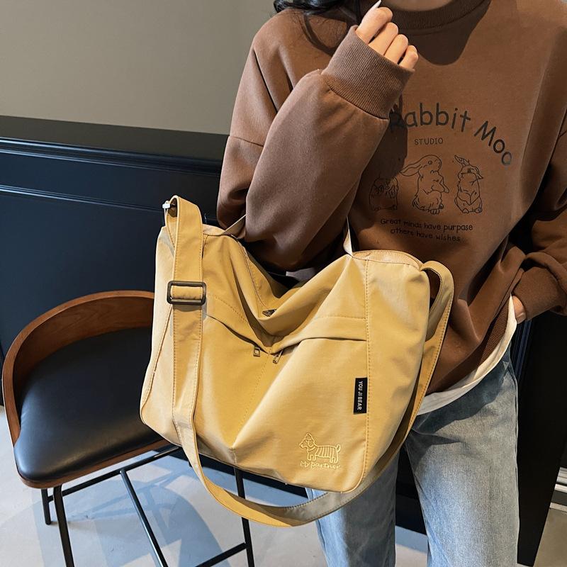 Student Class Handbag Lightweight Waterproof Nylon Cloth Tote Bag Large Capacity Crossbody Bag
