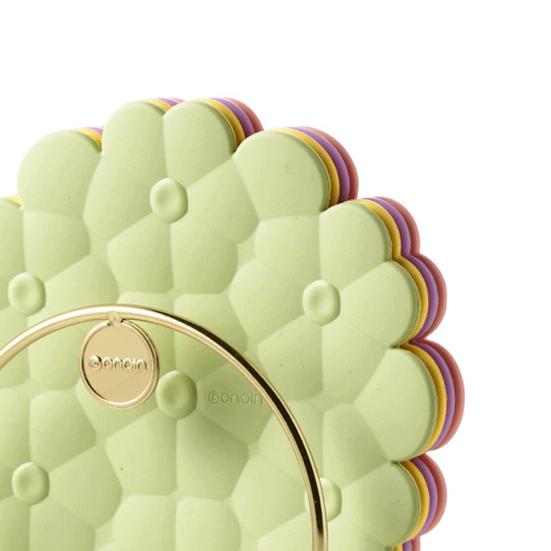 Thick Silicone Trivet Mat Flower Shape Heat-Resistant Placemat for Pots Pans Dishes Non-Slip Scratch-Proof Kitchen Table Protector