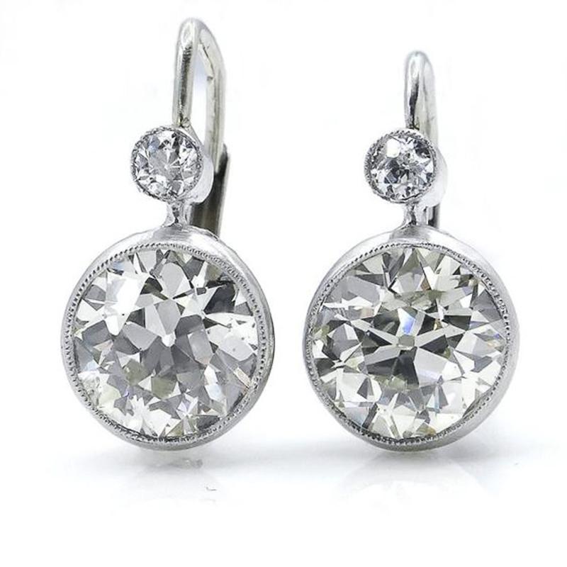

Huitan Luxury Copper Color White Cubic Zircon Brilliant Women Wedding Earring Fancy Female Gift Timeless Styling Classic Zircon WHITE