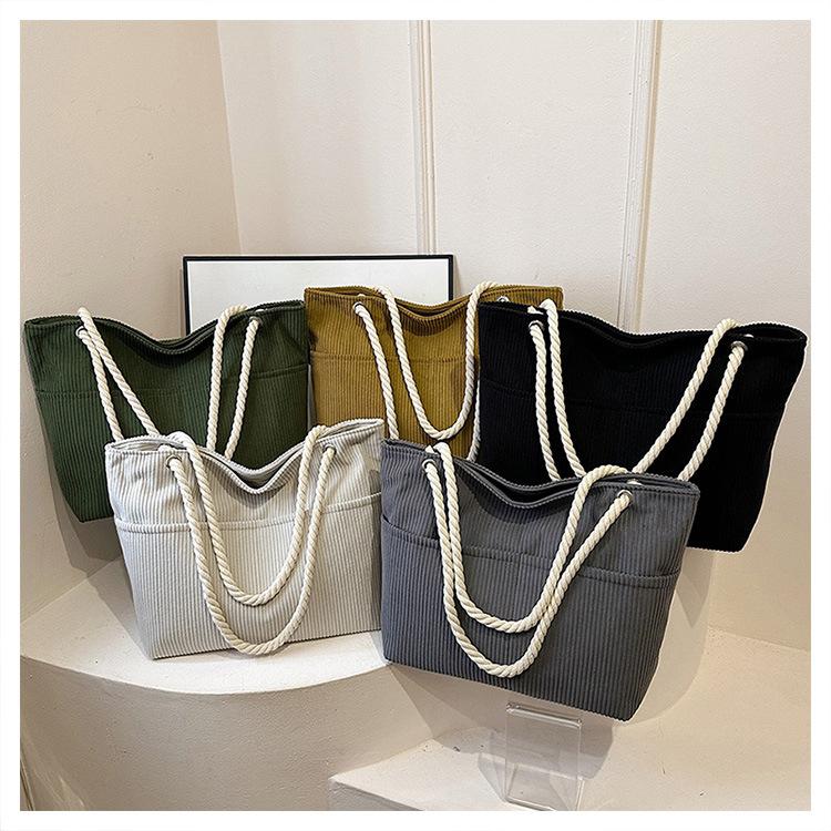 Lazy wind student literary corduroy bag women's 2025 new large-capacity shoulder portable commuter tote bag