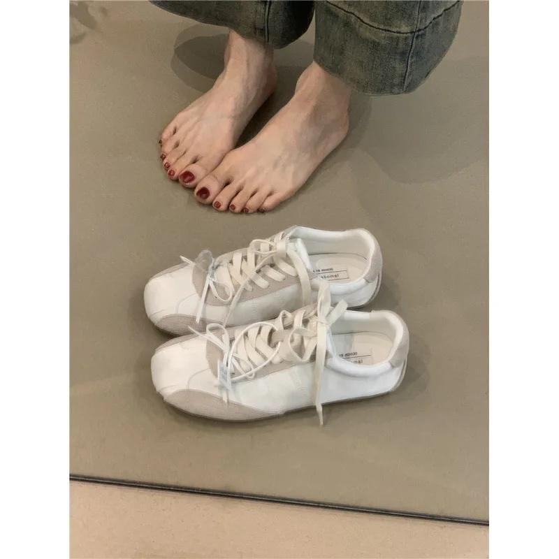 Mode Weiße Spitze Schleife Sportschuhe für Damen Frühling Herbst Neuer Stil Lässig Locker Sitzen Damenschuhe Bequem Atmungsaktiv