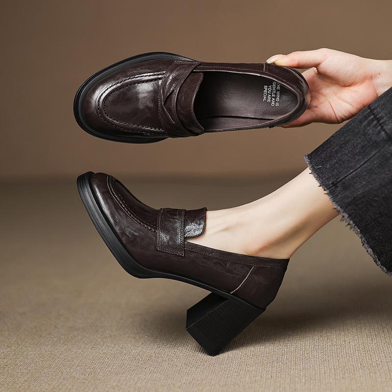 Hand-clutched Sheepskin High-heeled Versatile Deep-mouth Single Shoes Women's 2025 Autumn New British Retro One-pedal Thick-heeled Loafers