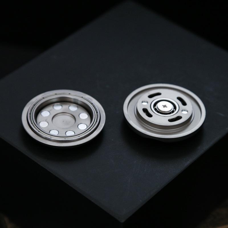 Magnetische Push-Münze Haptische Push-Karte Platte Schieber Ratsche Rad Mini Zappeln EDC Entlasten Stress Relief Spielzeug Antistresse Metall
