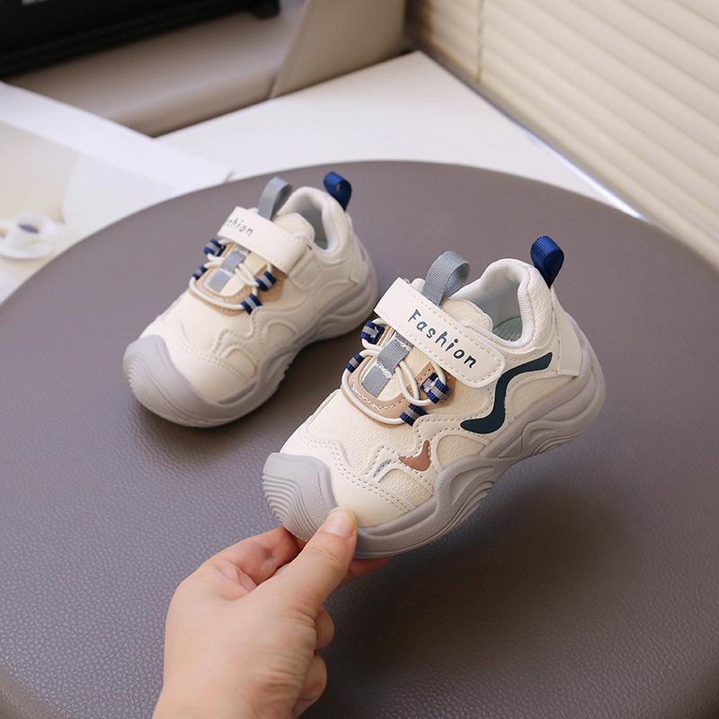 2025 autumn new children's sports shoes outdoor non-slip boys' shoes breathable leather shoes boys functional shoes