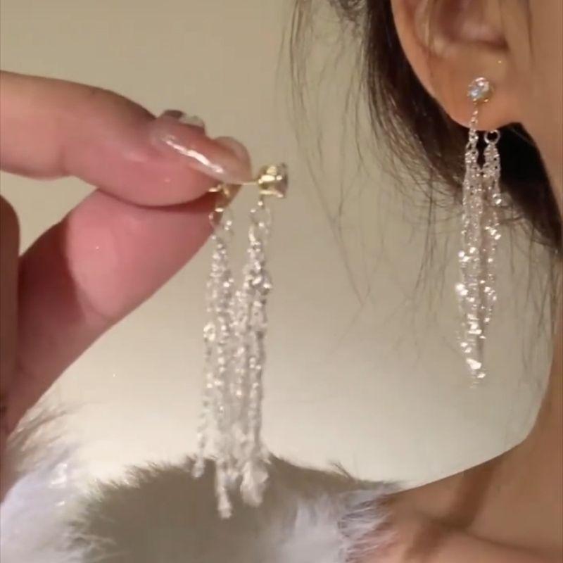 

Zoozmini Стильные серьги-пусеты с кисточками в виде водопада Галактика для женщин, темпераментные длинные серьги-капли, изысканные серьги в нишевом стиле, классные серьги Silver plated