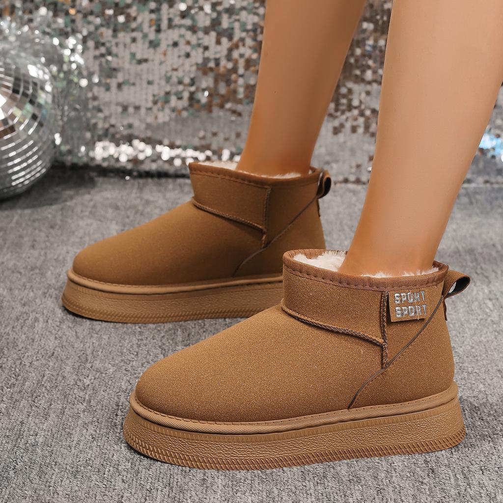 Snow shoes women's large size winter new flat-bottomed short cotton shoes piled thickened warm snow boots women