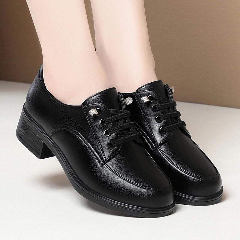Fashion Women Sneakers Women Comfortable Slip on Shoes Woman Soft Leather Wedge Single Casual Shoes Mother High Heels Shoes