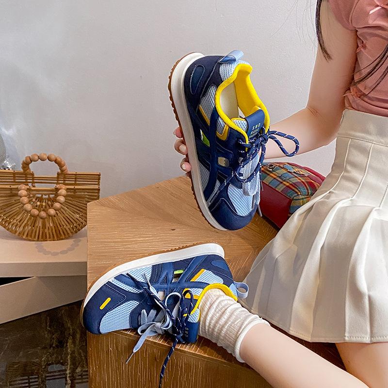 2025 Spring and Summer Lace-up New Foot Small German Training Lightweight Soft-soled Shoes Female Leisure Student Sports Forrest Gump Shoes