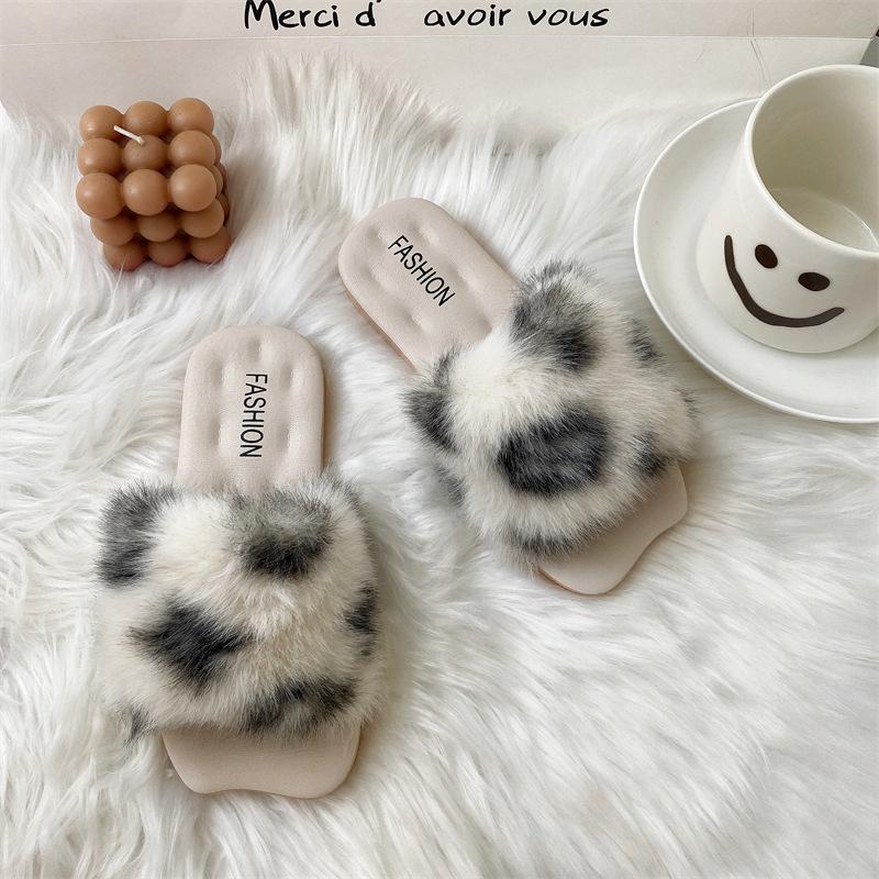 Fashion New Arrival Winter Warm Slides Sheepskin Sliders Women's Real Wool Fur Slippers Home Indoor Winter Shoes outdoor slippers