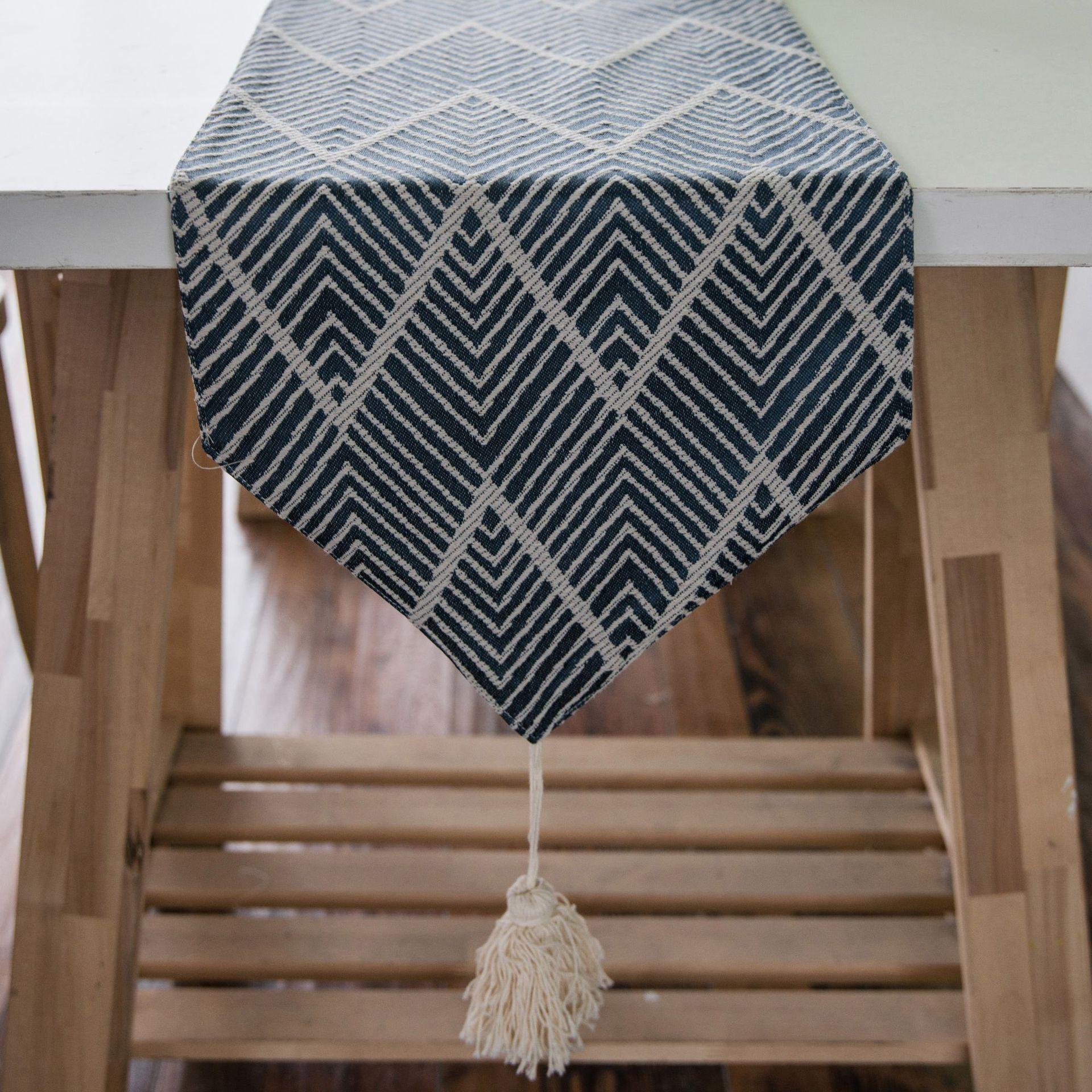 

Геометрический полиэстеровый скатерть дорожка для домашнего хозяйства прямоугольный чехол для рабочего стола простые скатерти с кисточкой домашний декор для гостиной 30x140cm