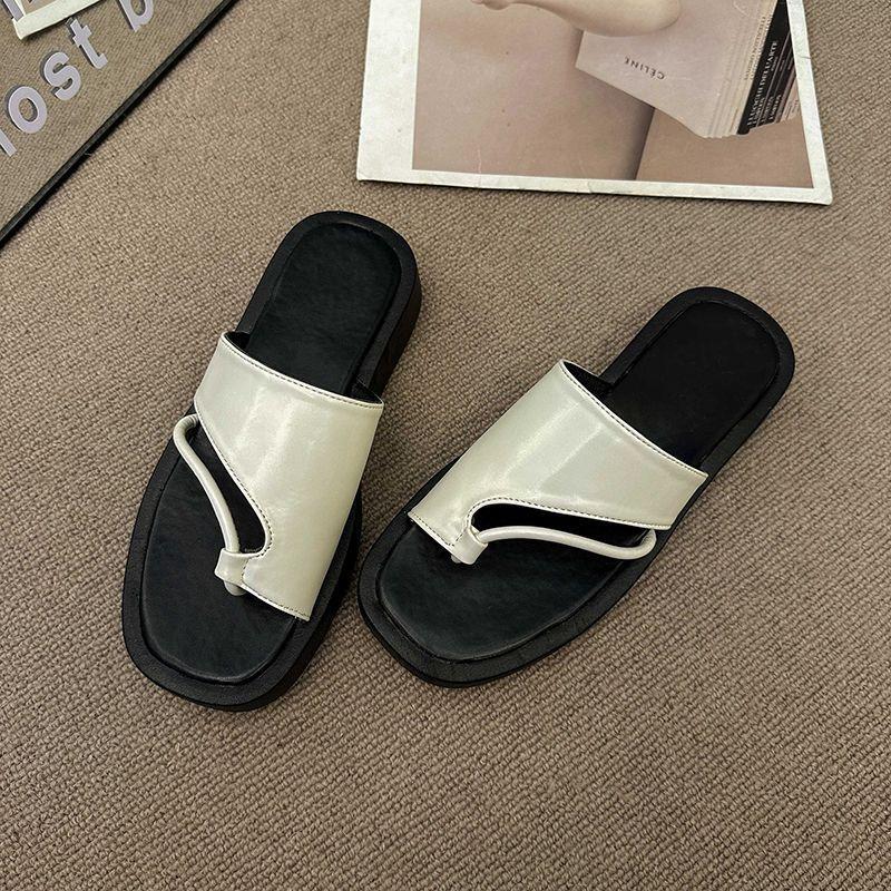 Wear Niche Soft-soled Beach Cool Slippers, Black Thick-soled Versatile Toe Slippers, Women's 2025 Summer and Autumn New Models