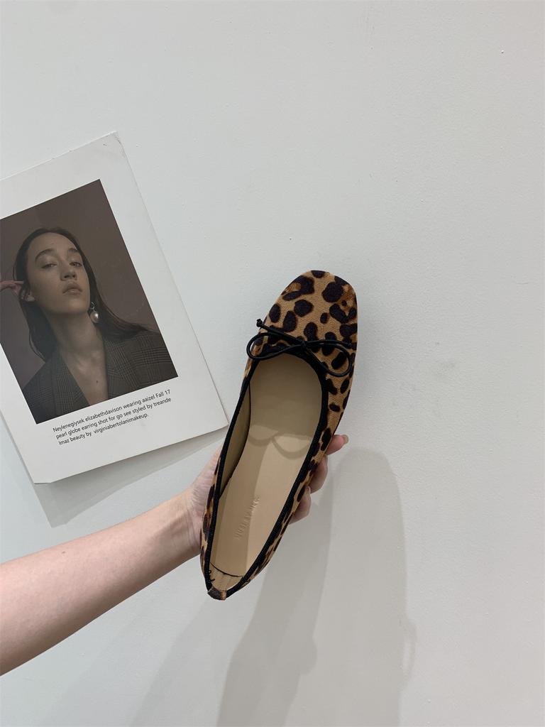 Fashion IPPEUM Women Velvet Ballet Flats Round Toe Shoes For Women 2025 New Leopard Mary Jane Shoes Ballerinas Zapatos Mujer
