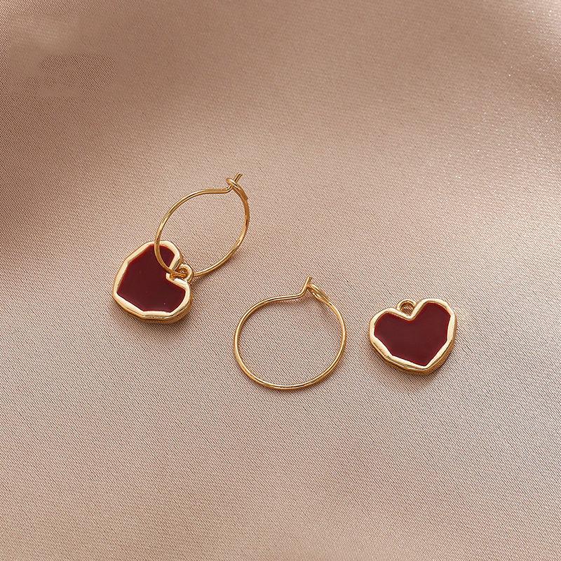 JMXD Red Retro Heart Earrings Elegant Premium Festive Trendy Cool Style Ear Drops Vintage Jewelry Fashion Ear Accessories