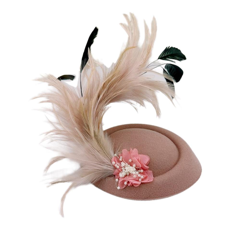 Girly Feather Felt Hat Shape Hair Clip Banquet Party Headband for Teens Medieval Party Taking Photo Anti-Slip Hairpin