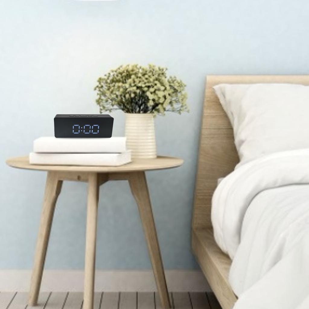 LED Clock Multifunctional USB Powered 3 Lighting Modes Snooze Time Celsius Fahrenheit Display Digital Alarm Clock