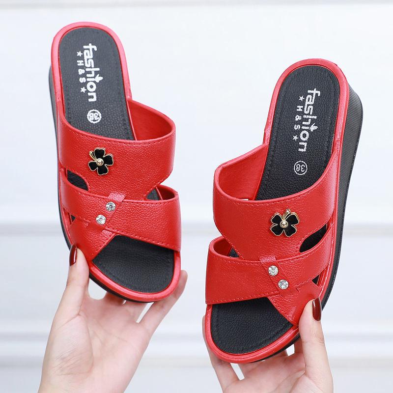 

Женские летние уличные шлепанцы на толстой подошве, нескользящие, на танкетке, для пляжа и дома Size 38 [Fit for 37]