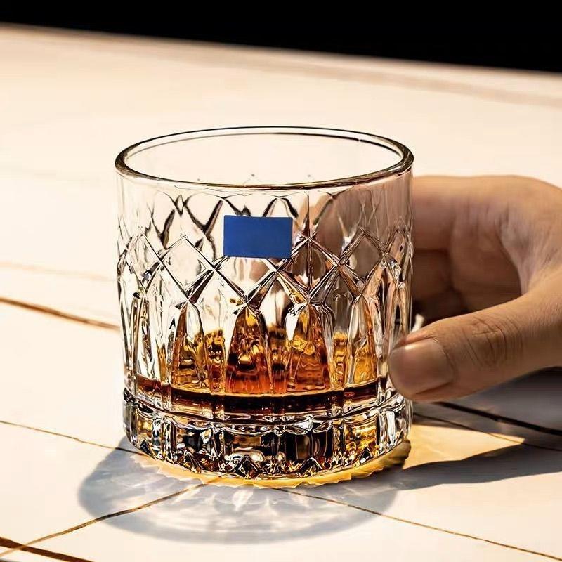 

Стеклянная чашка Виски Рельефные чашки Посуда Кухонные стаканы для коктейля Айс-кофе Пива Воды Бытовые Наборы винных бокалов