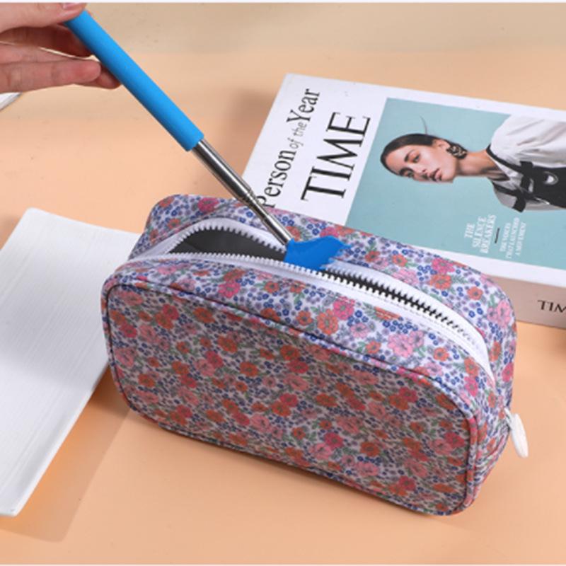 Seven-Tooth Stainless Steel Retractable Back Scratcher - Solo Use Itch Relief for Seniors