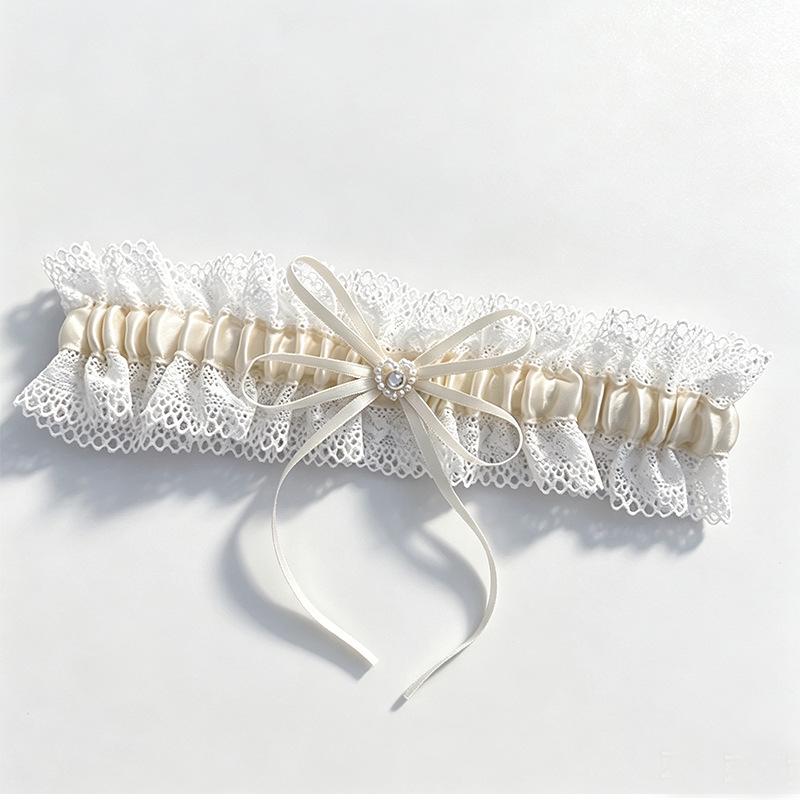 Elegantes Strass-Schleifen-Spitzen-Hochzeits-Strumpfband für Bräute