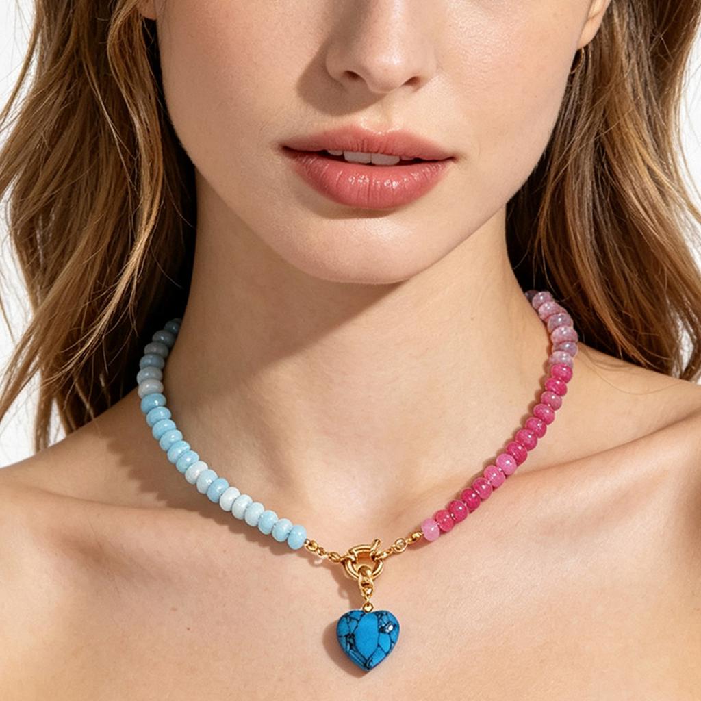 Cross-border Dopamine Natural Stone Bead Necklace, Small Fashion Gradient Heart Pendant Choker Chain for Women