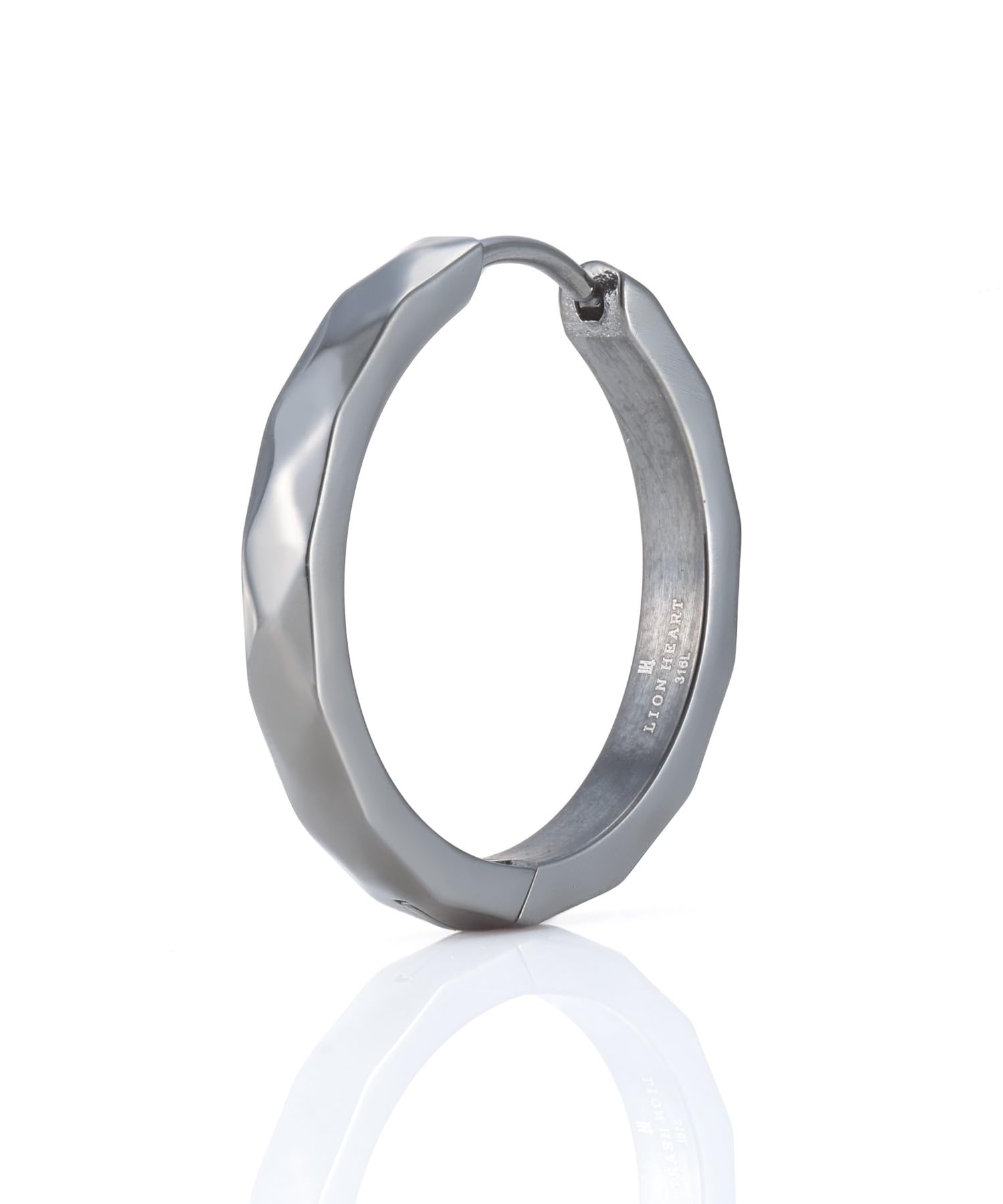 

LION HEART Earrings (Single) [Limited Edition] THE EDGE Cutting Hoop Earrings / LL Size // Surgical Stainless Steel (Hypoallergenic) [LION HEART]