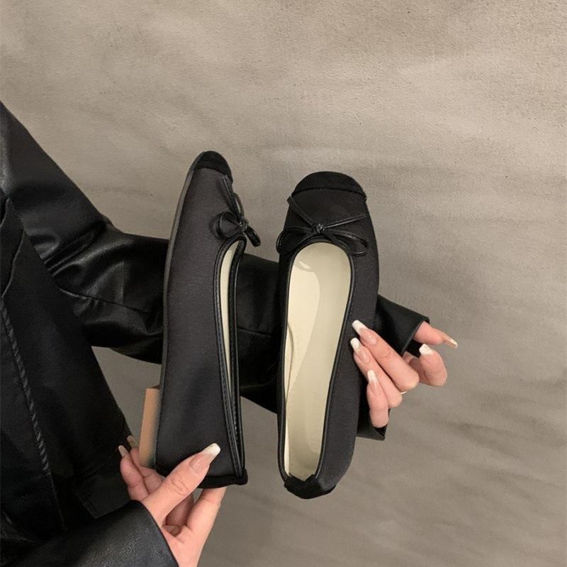 2025 spring and autumn new single shoes gentle wind fairy shoes light mouth bow soft flat bottom one pedal ladyshoes