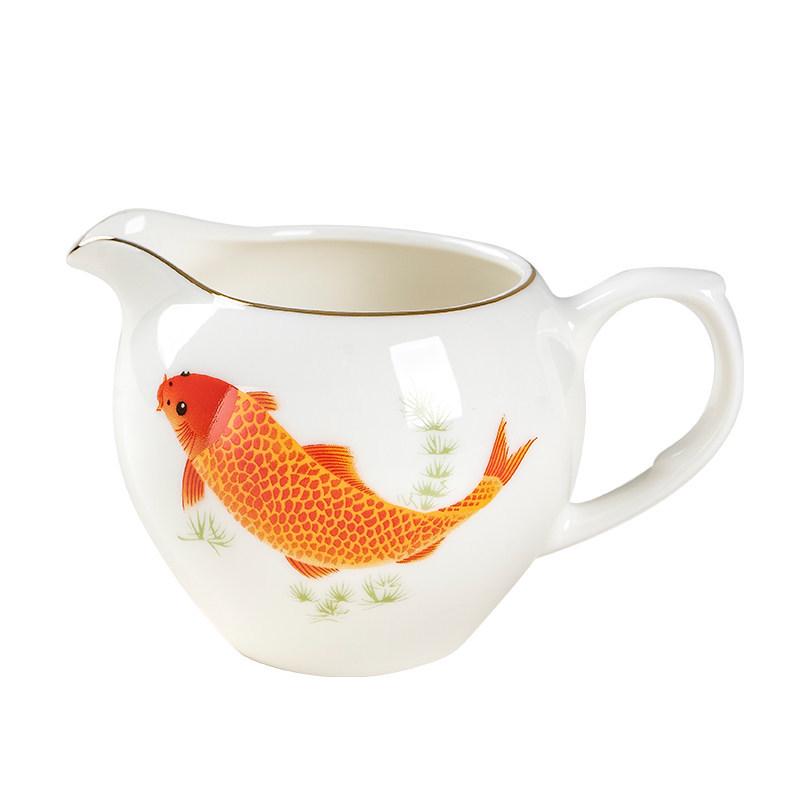 White Porcelain Tea Set: 270ml Pitcher, 190ml Fairness Cup, Milk Pitcher, and Blue & White Landscape Divider.