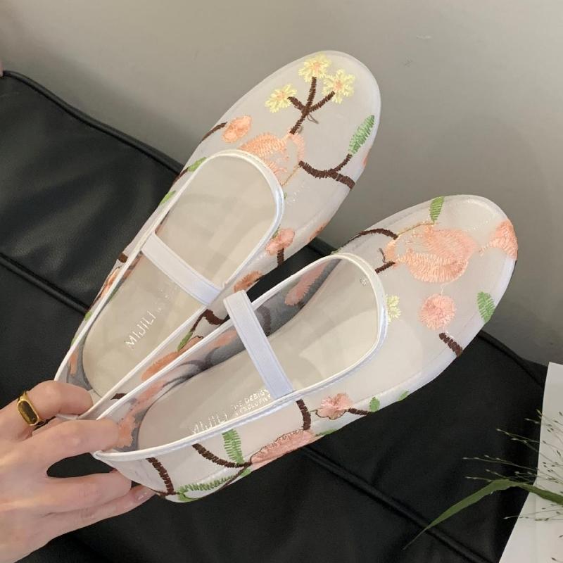 Fashion Summer 2025 New Flats Soft Bottom Mesh Breathable Sandals Embroidery Floral Round Head Mules Single Shoes Ladies Ballet Flats
