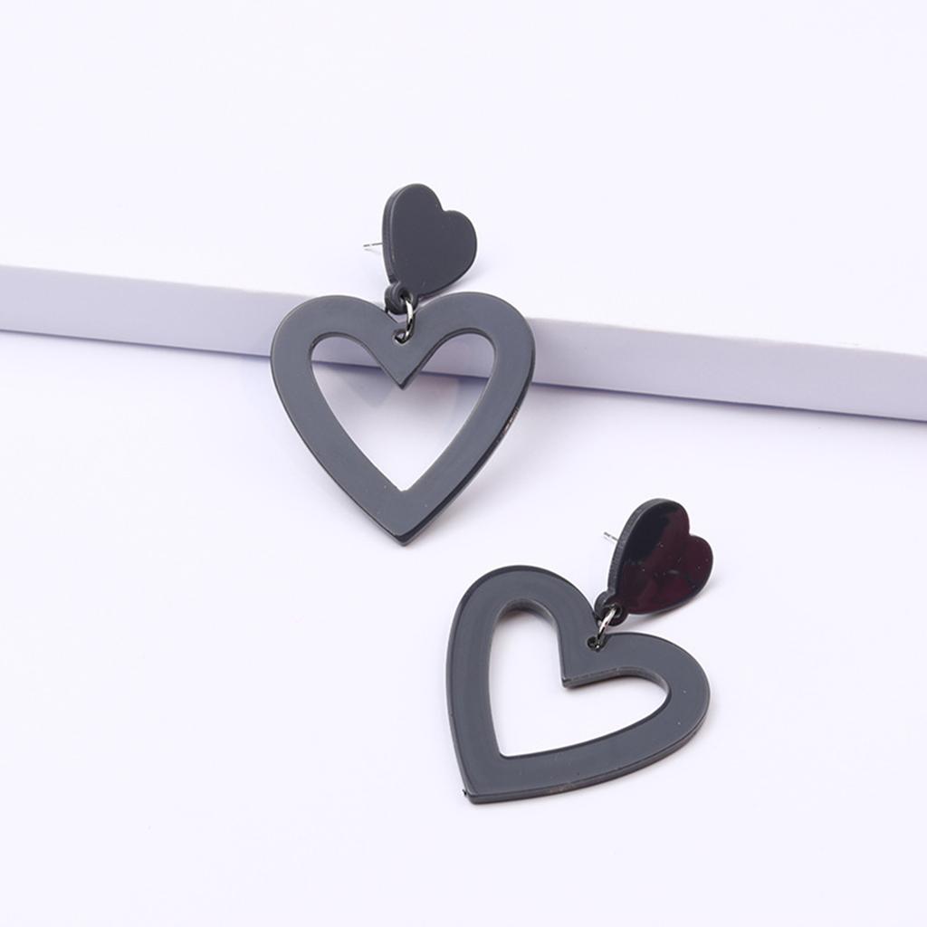 3 Pieces Sturdy Acrylic Heart Drop Earrings Comfortable Wear and Stylish for Everyday Wear and Special Occasions