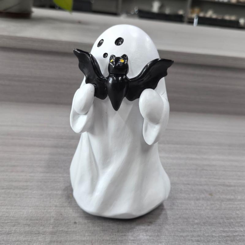 Compact Storage Friendly Halloween Phantoms Sculpture Resin Display Ornament For Year Round Decorative Displays