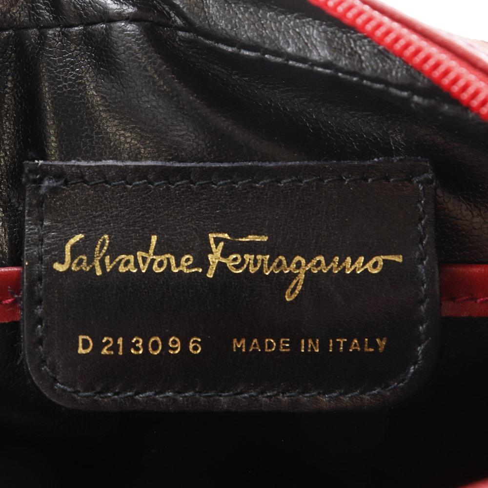 Salvatore Ferragamo Vala Shoulder Bag D21 3096 Red Calfskin Women Used