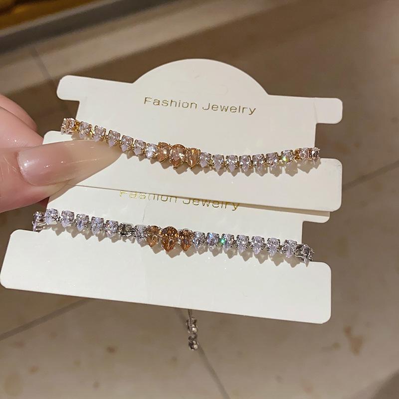 Korean Style Cubic Zirconia Line Buckle Bracelet: Minimalist, Luxurious, Versatile Women's Jewelry.