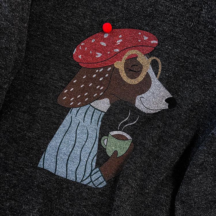 2025 Women's Versatile Round Neck Hoodie, Printed Little Dog, Plus Size, 300 Jin, Long Sleeve, Casual Pullover, Extra Large.