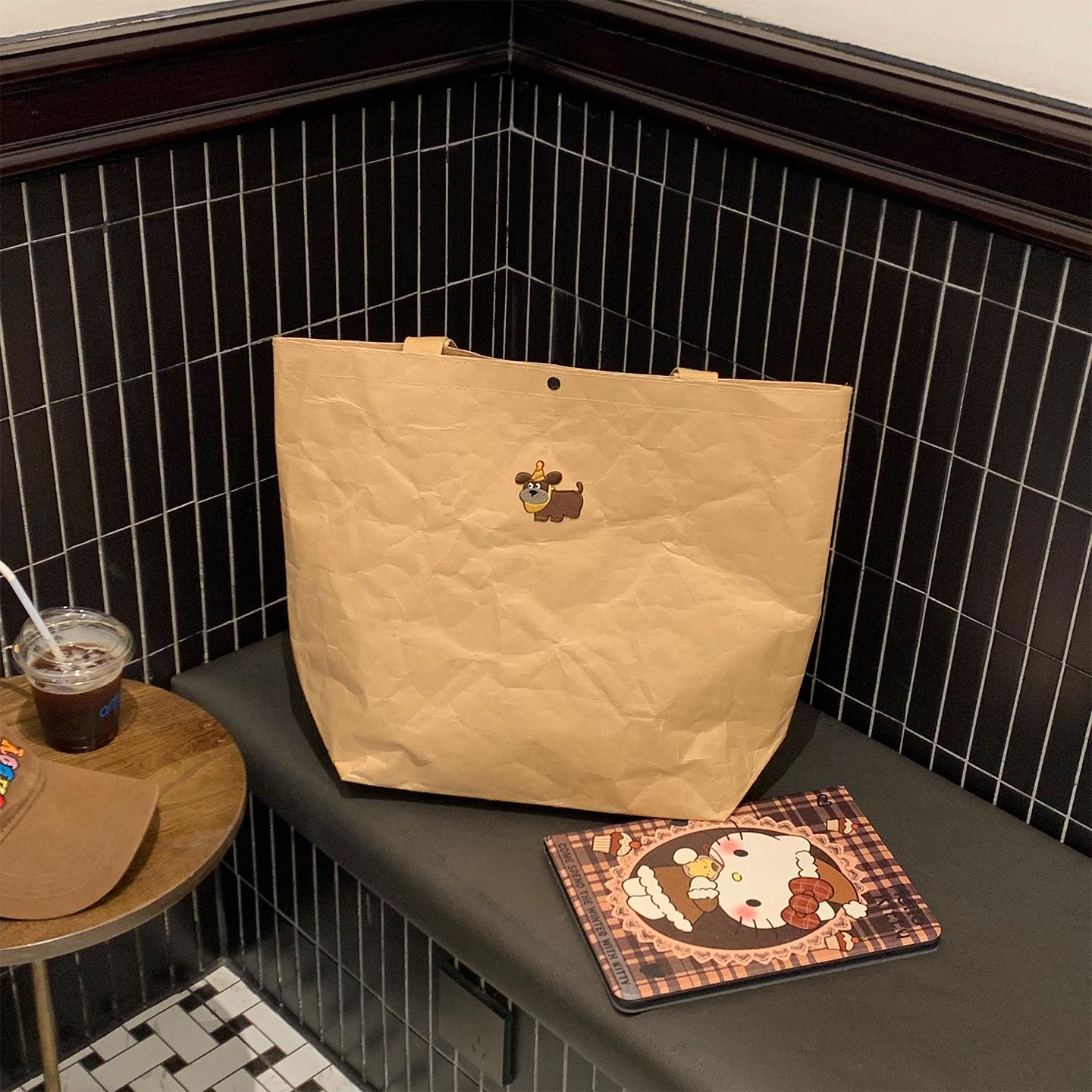 Вместительная мультяшная крафт-бумажная сумка-тоут - Модная портативная на одно плечо подарочная сумка для покупок 1280₽