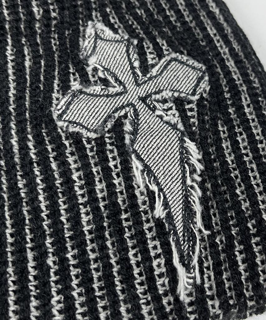 SK8ER ROCK Cross Two-Tone Beanie ((Black))