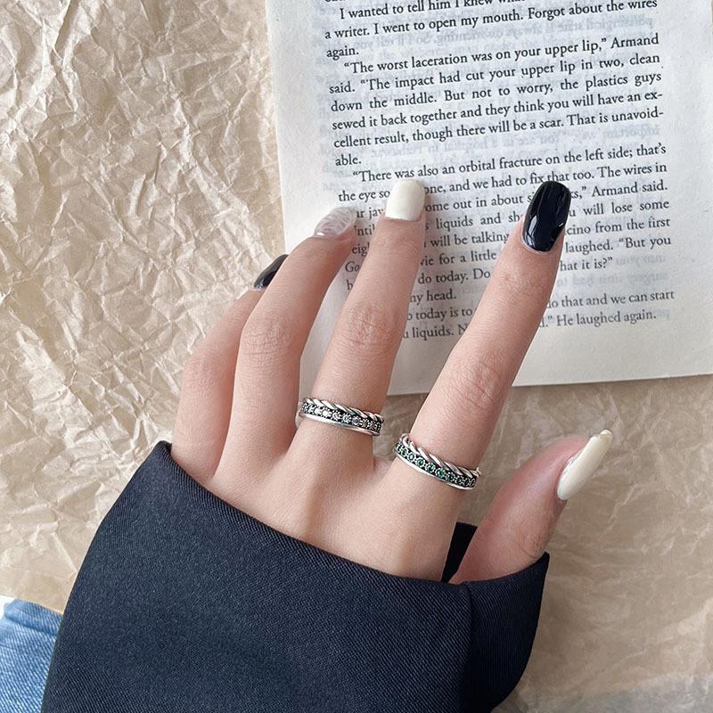 Elegant Retro Geometric Copper Ring For Women With Adjustable Open Design For Fashionable Style