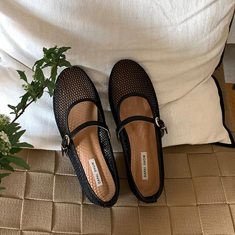

Bailamos Women Flats Summer Wear Round Toe Straight Buckles Sandals Casual Comfortable Flats Cut-out Mary Jane Single Shoes 35