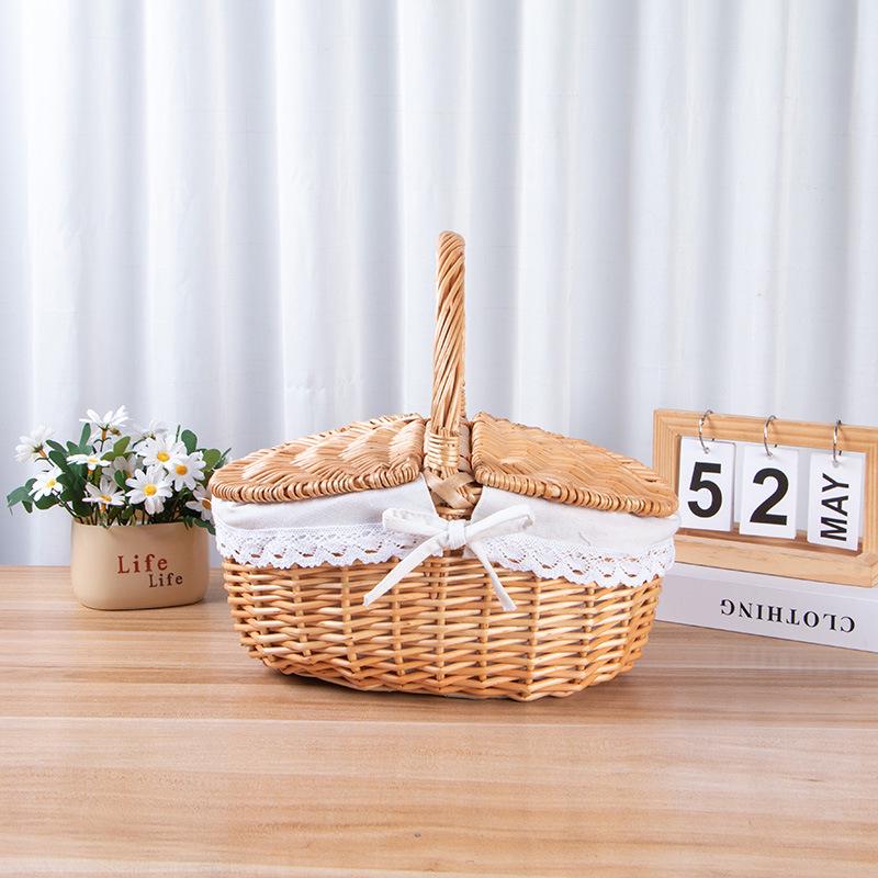 Child-sized Rattan & Willow Woven Basket with Lid - Pastoral Style, Ideal for Gifts & Storage