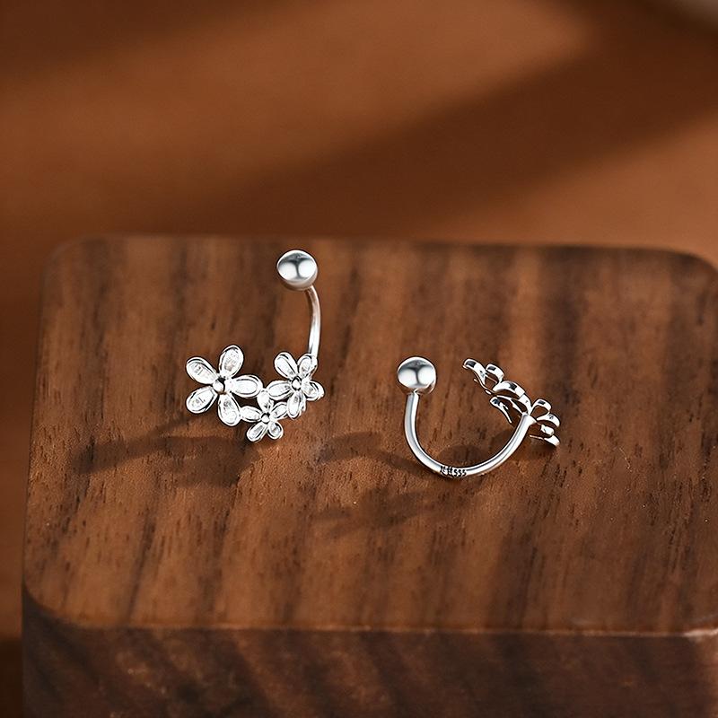 Ol Style Elegant Metal Flower Cluster Stud Earrings For Women Ladies Simplicity Silver Color Flower Earrings Jewelry Accessories