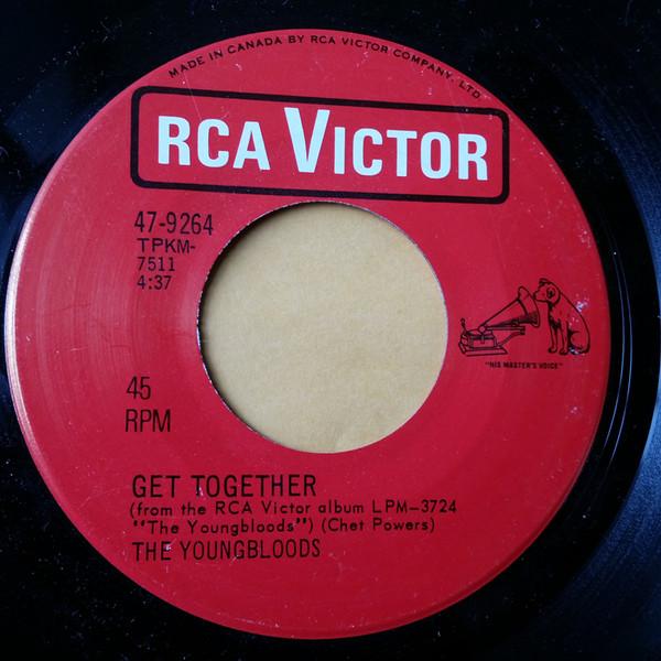 

7-дюймовая пластинка YOUNGBLOODS Get Together All My Dreams Синяя 479264 RCA Victor Канада Рок Б/у
