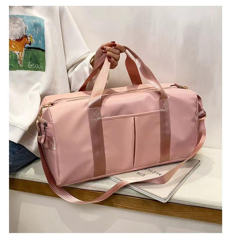 Stylish Women's Wet/Dry Swim & Gym Shoulder Bag – Lightweight, Trendy Sports Handbag for Travel & Yoga