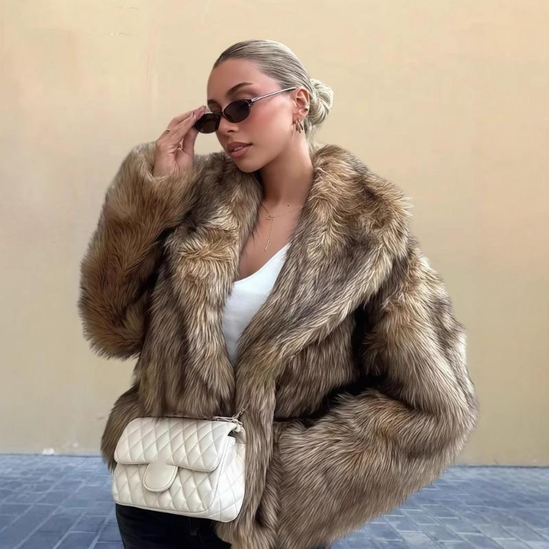 Women's Cropped Faux Fur Coat Oversized Lapel Loose Fit Warm Winter Outerwear